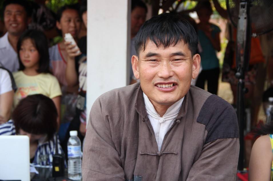 大衣哥搬到城里，少了這個“搖錢樹”，村里的人不淡定了