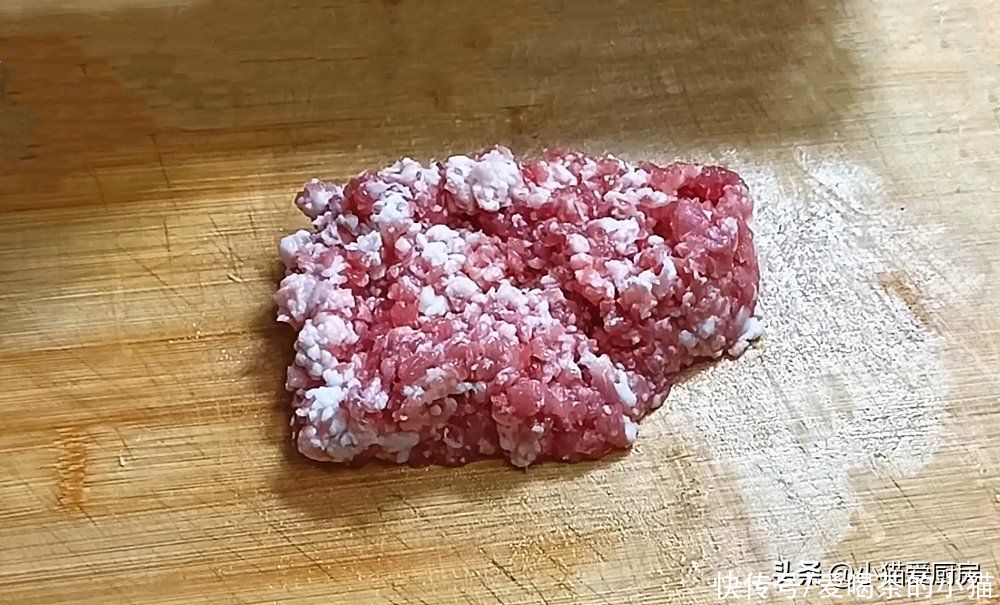 小米辣|“炸酱”究竟怎么做好吃？教你家常做法，做完吃一个星期都不坏