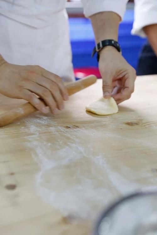 私房畅销新宠，布里欧修马卡龙，酥香美腻，那就赶快加入关注吧