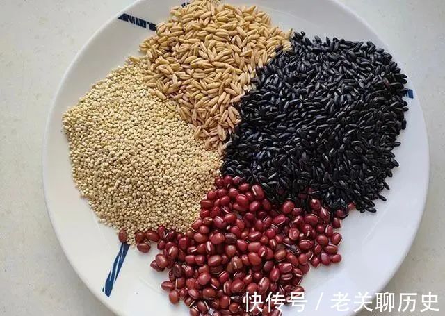 红豆|用它代替米面做早餐,低脂低卡高蛋白,一次煮一锅,吃7天没问题