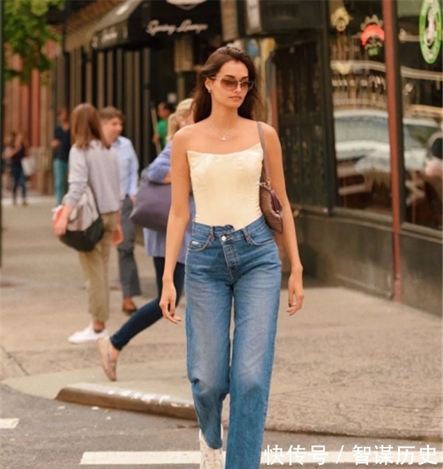 穿搭 30几岁已婚的女人，别把自己打扮的很廉价，这3种夏季穿搭不要有