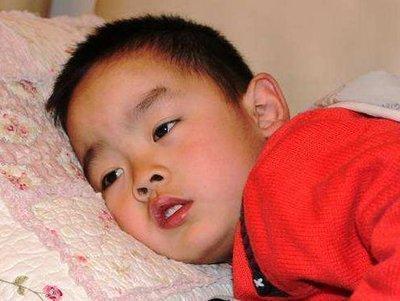 孩子|7岁男娃长期积食,婆婆发现后煮了一碗水,医生:有文化的老人