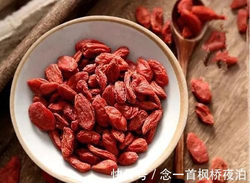 臨床研究|83歲失眠專家趙國岑改善失眠很簡單，家中常食1素，助失眠好轉