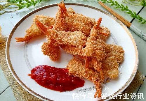 汤匙|吃腻了水煮大虾,教你12道大虾的做法,招待客人有面子