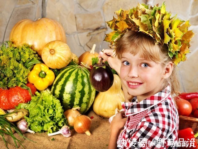 父母|五岁宝宝身高仅一米正常吗？父母粗心大意，毁掉的不止孩子的身高