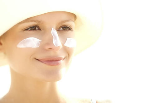 护肤的小窍诀，防晒到位加美容觉，省钱又有效