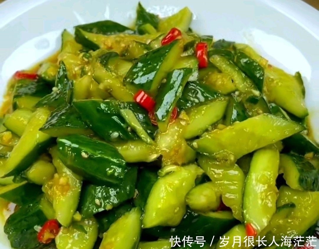 慢妈做了一桌子家常菜，老公说，这样吃，挣钱的动力更大了