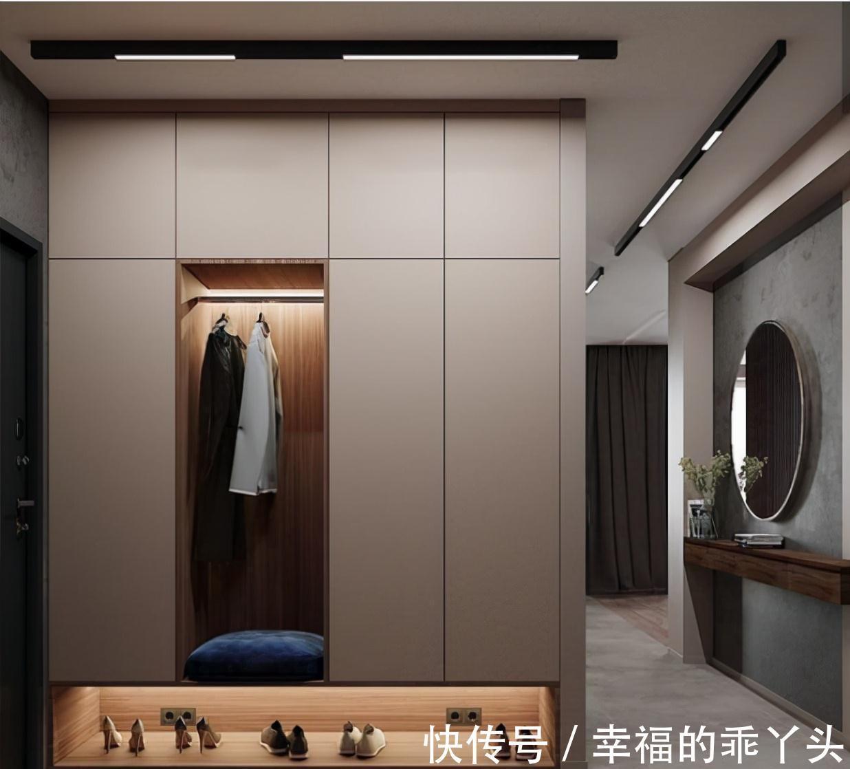 小提示|玄关柜别乱装,柜体留空做T字型布局,堪比一个衣帽间,值得学习