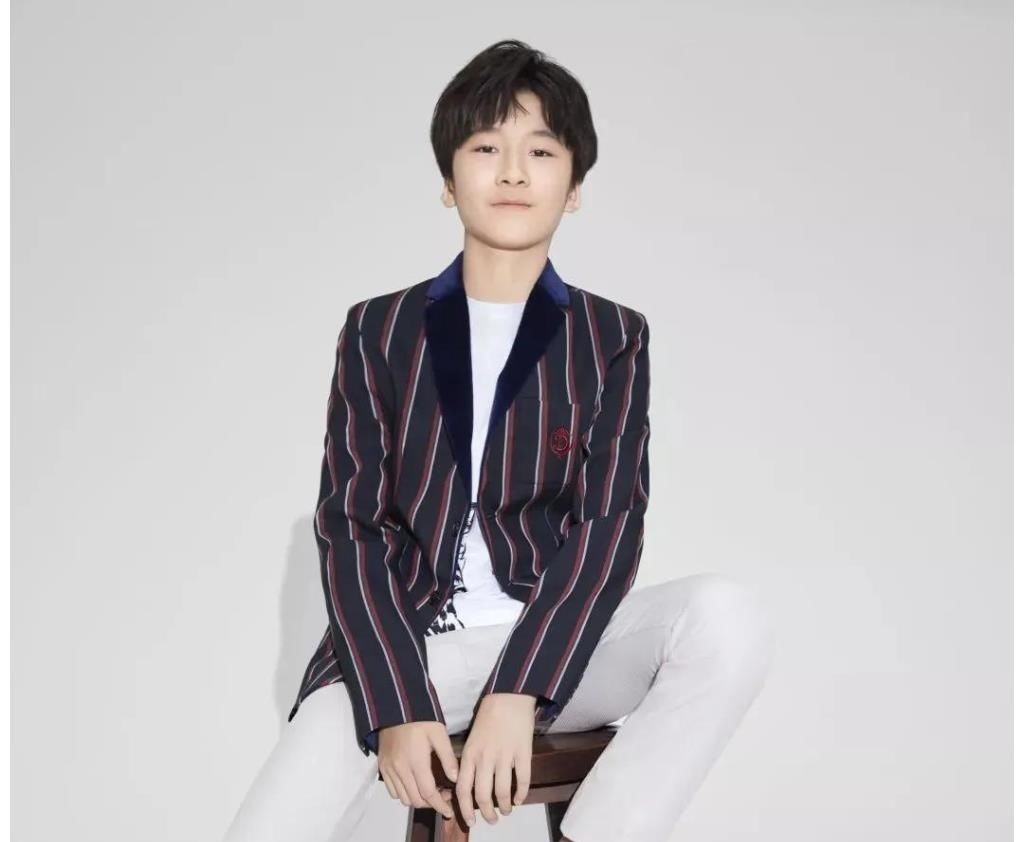 第一季爸爸去哪儿8年过去了，小演员都长大了，你还能认出来吗？