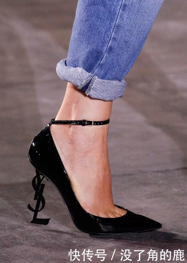 高跟鞋就是要好看!搭配网纱这两款,气质太突出
