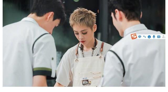 王建国|又把不礼貌当耿直!《脱口秀》宁静屡次冷场被王建国怼,听着真爽