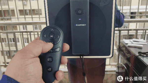 清洁|不伤玻璃,高效清洁不留痕,蓝宝擦窗机器人体验