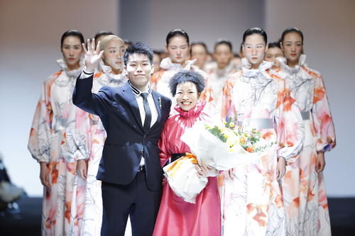 2021卡汶时尚集团「鱼菜共生未来」秋季大秀精彩发布