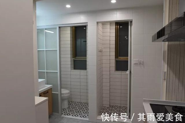 柜子|老公非要给厕所装“两个门”,家人不理解,完工后发现他真睿智!