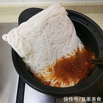 好吃的砂锅麻辣土豆粉，你在哪里呀