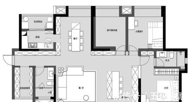 背景墙|参观135平米新房装修,完工效果比样板房漂亮,客厅大飘窗超实用