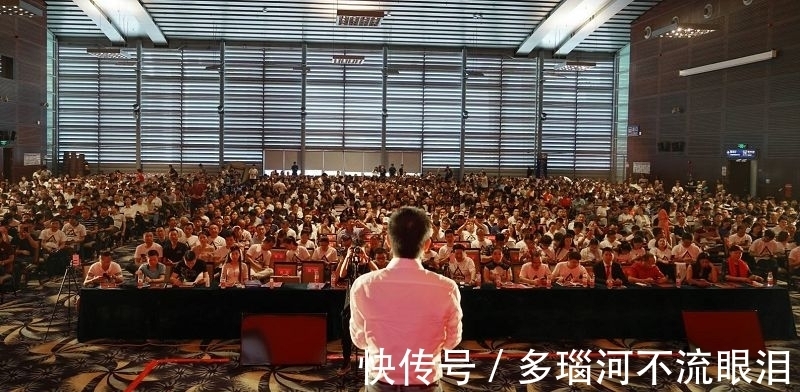 破产|再见,微商教父!