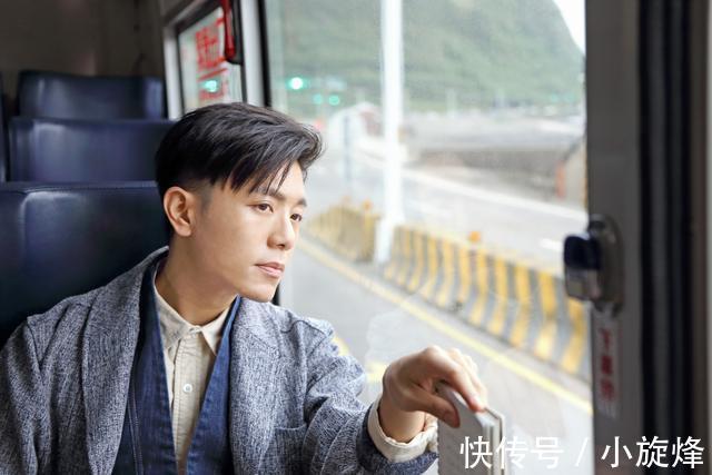 李荣浩|金曲奖得主沦为《好声音2021》学员,“手下败将”却坐上导师席