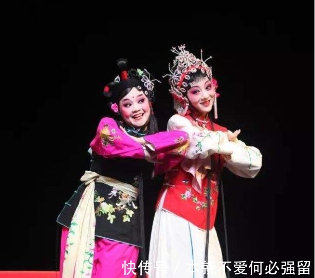 名伶&她是除孟小冬外民国戏曲名伶，5位总统要娶她，建国后被葬八宝山