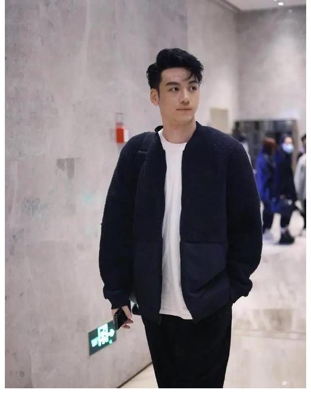 《披荆斩棘的哥哥》成团，陈小春实至名归，胡海泉、李响诚意难平