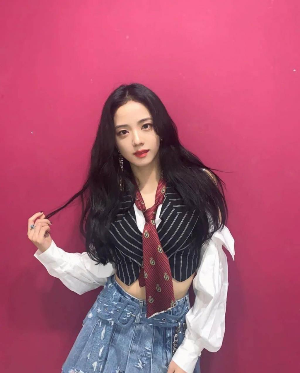 龙须刘海|不同脸型怎么选刘海?这几款“整容级瘦脸”刘海,剪完就能脸小一圈!