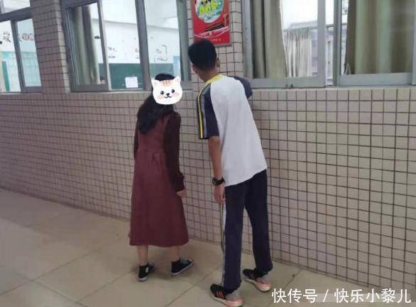 身高|“00后是吃啥长大的？”，因娃长太高引老师不满，连训话都不敢了