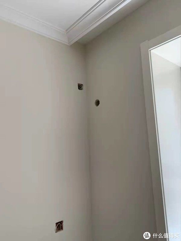 面漆|墙面选择用乳胶漆，要注意这几个问题，才能做到光滑细腻不开裂