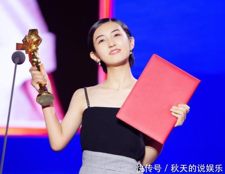 秘密访客 张子枫在《向往》第五季仍然没长进,她上综艺赚钱太容易了