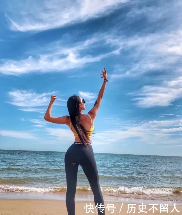  小姐姐|丰满的小姐姐，身穿紧身打底裤，展现的绰约多姿，妩媚性感