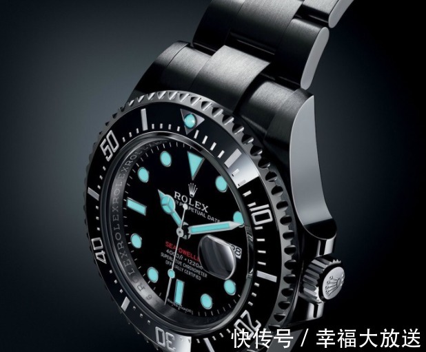 潜航者 欧米茄海马和劳力士潜航者,哪款更适合玩水的时候佩戴!