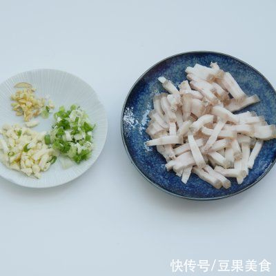 绿豆芽|酥肉凉拌面这样做百吃不腻，吃1次不过瘾