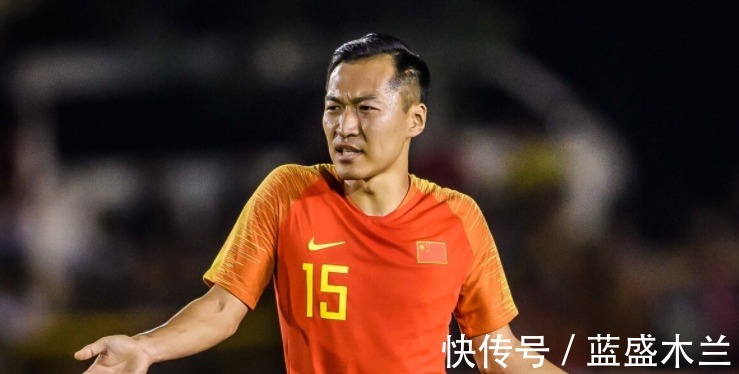 李霄鹏|国足首发11人武磊变数大,广州队3将镇守后防,22岁小将成奇兵!