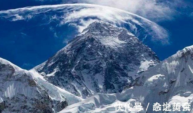 百夫长&他从未去过边塞,写下一首诗,却成为唐代边塞诗的开山力作