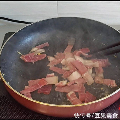 腾冲|大救驾--腾冲炒饵块