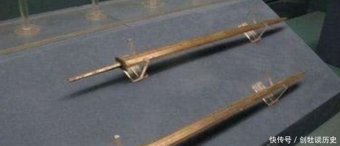 瞬间|秦始皇陵最神奇的一把剑,被压弯2000年瞬间变直,剑锋还铮亮如新!霸气