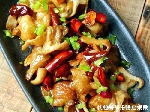 吃一口喷香开胃的菜,搭配米饭,汤汁也不剩,孩子吃益智强体质