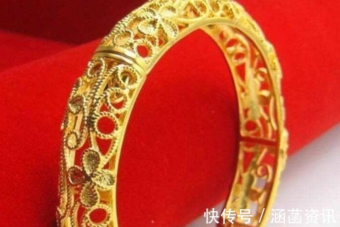 花纹 金店老板不会告诉你:这3种黄金手镯,尽量别买,买过人的都说亏