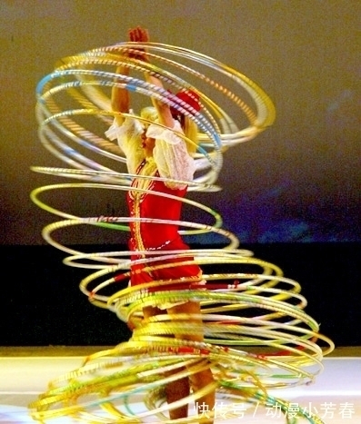 真人|真人版《斗破苍穹》斗气化马,《斗罗大陆》魂环化呼啦圈?