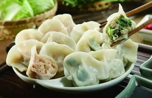 无论包什么肉饺子，都要做好“三放两不放”，饺子香味足味道好