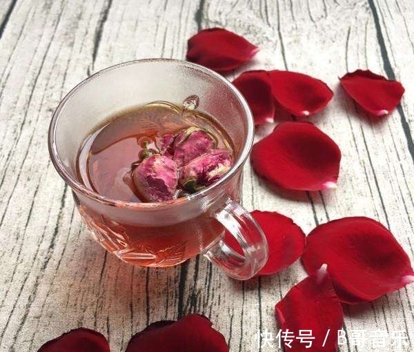 玫瑰花茶|玫瑰花和此物一起泡,补气养血,脸色红润,缓解手脚冰凉!