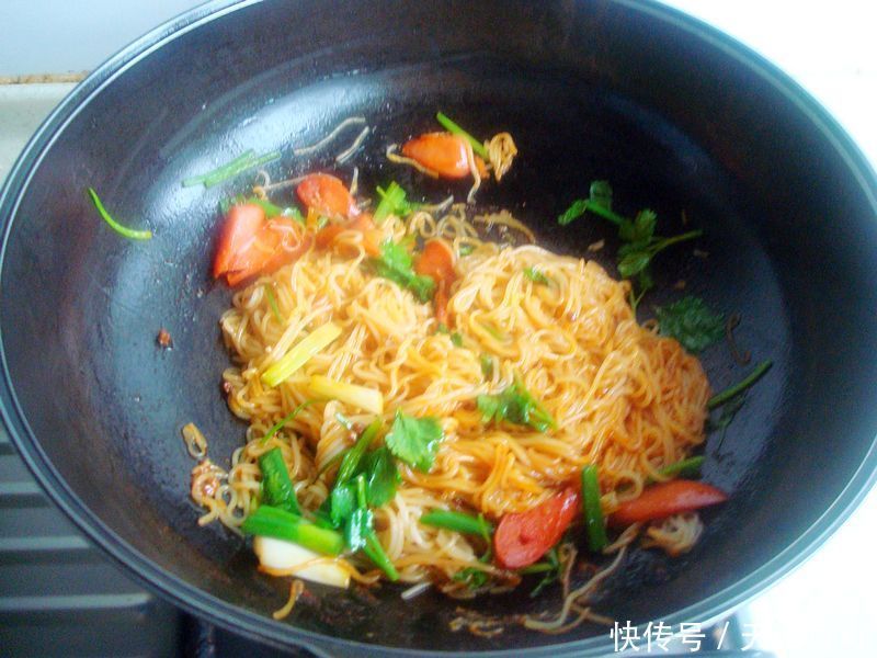 秒杀|米线不要煮了,这做法几分钟一盘,一盘5元不到,秒杀外卖