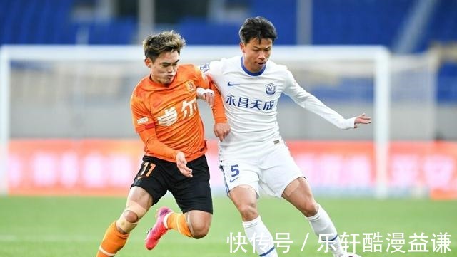 武漢隊|雖敗猶榮！武漢隊本輪早早被罰下一人，卻能一直壓著對手踢