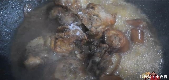 你想学|红烧猪尾最好吃的做法,简单美味又下饭,看看你喜欢吃不?