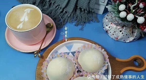 这甜点外卖一份30元，自己在家轻松做，软糯香甜，馅料也丰富