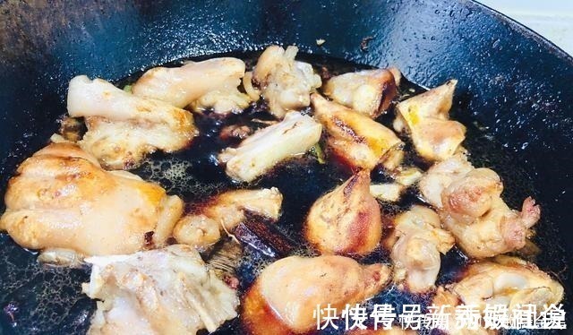 香叶|猪蹄和它是绝配，用一种食材代替水，不仅软烂入味，还营养翻倍