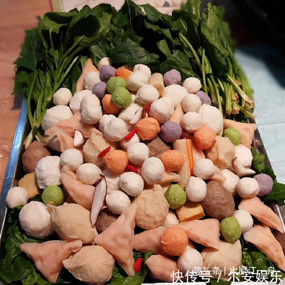 超市卖的火锅丸子是用什么做的到底能不能吃看完后,涨知识了