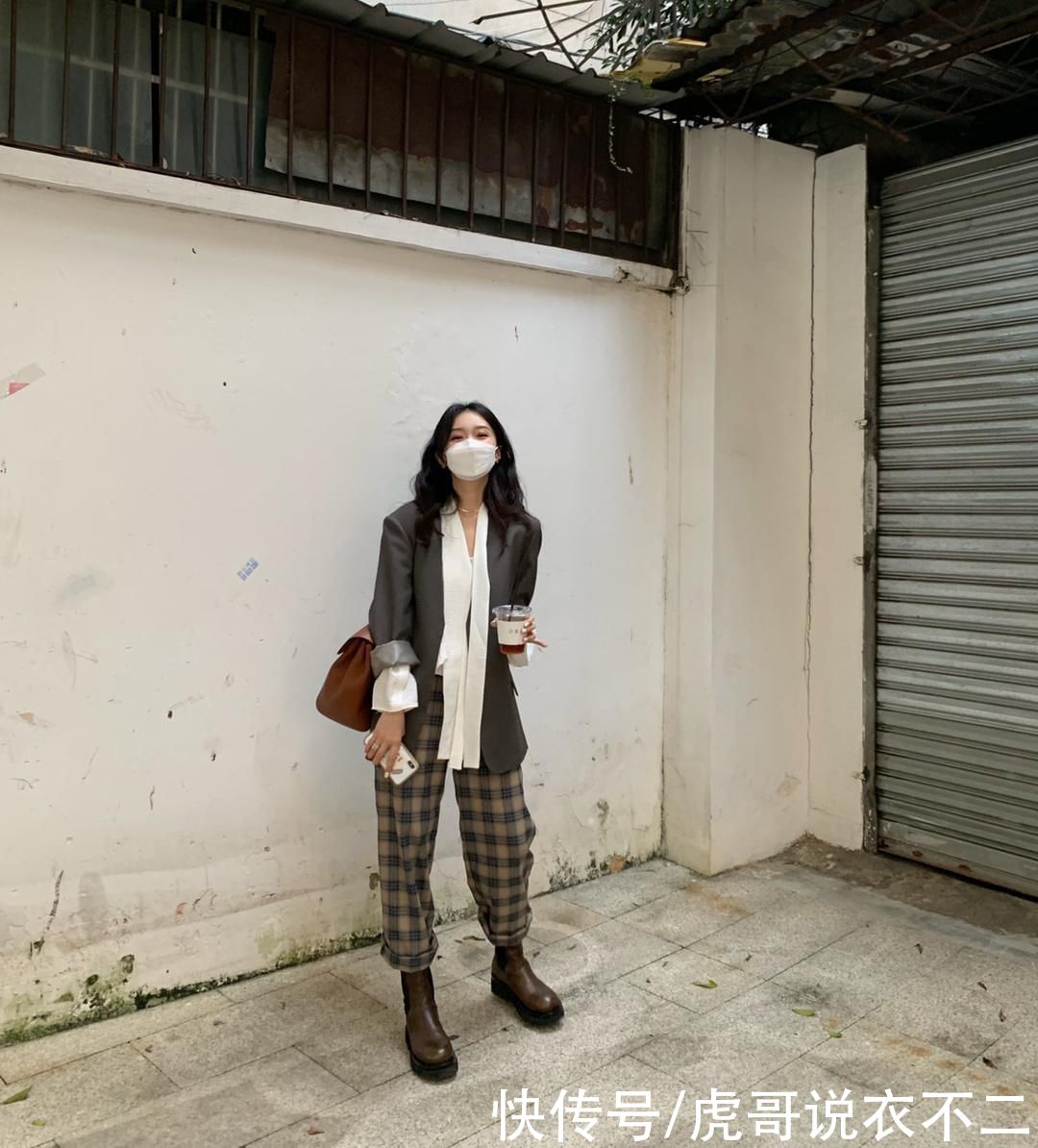 超显气质的早春“法式”穿搭，优雅女人都在这样穿，舒适又高级