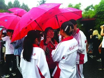 姜老师|风雨路 再陪你走一程