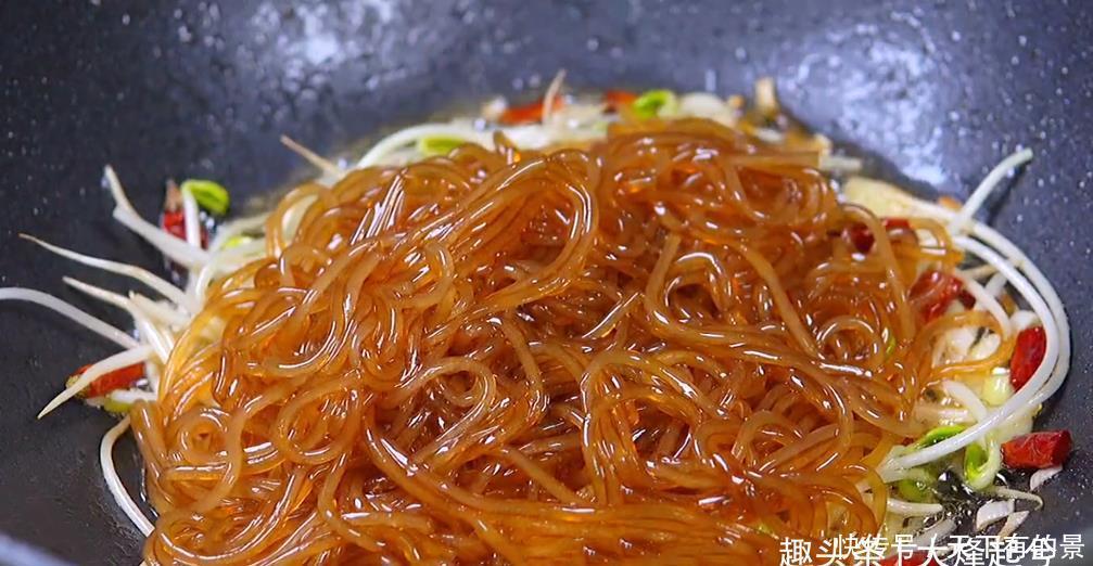 食用油|粉条一炒就成团,别只会焯水,教你简单做法,根根分明,特下饭