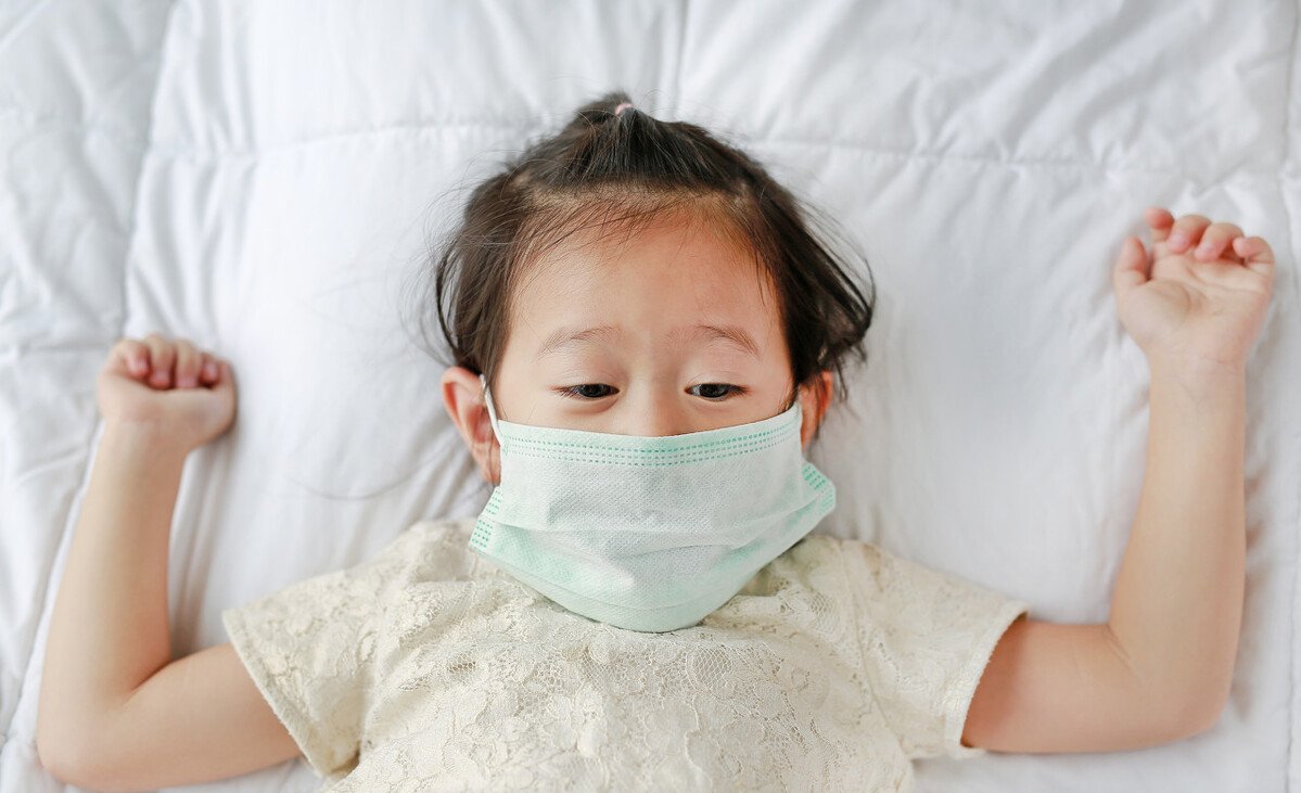 辅食|娃1岁前有几种辅食别喂，易伤脾胃+长不高，脸上有此信号要注意了